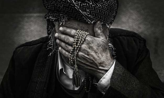Utanç duymak… Utanmak… Utandırmak… Ayıp…